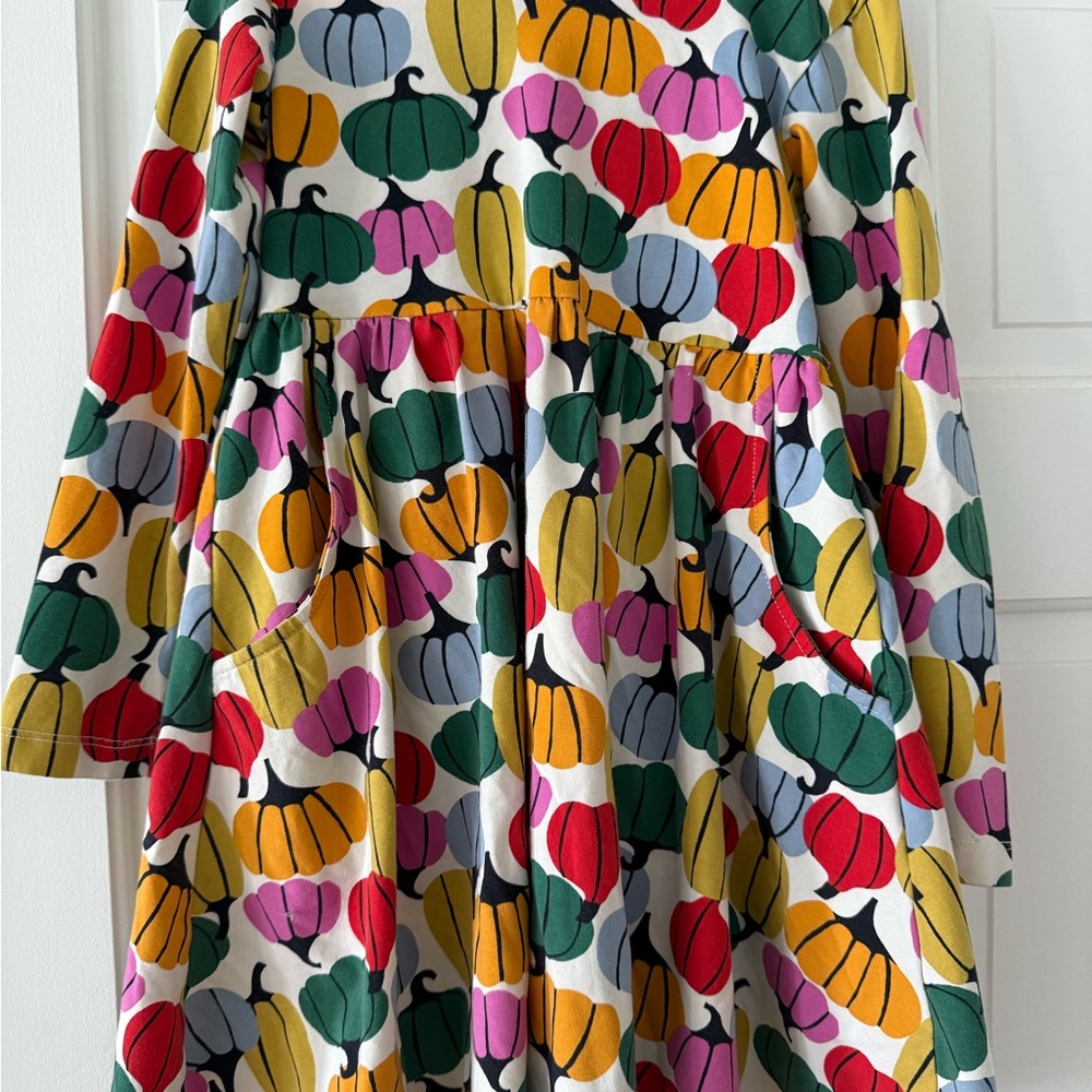 Size 5 - perfect condition - Hanna Andersson Multicolor Pumpkin Dress